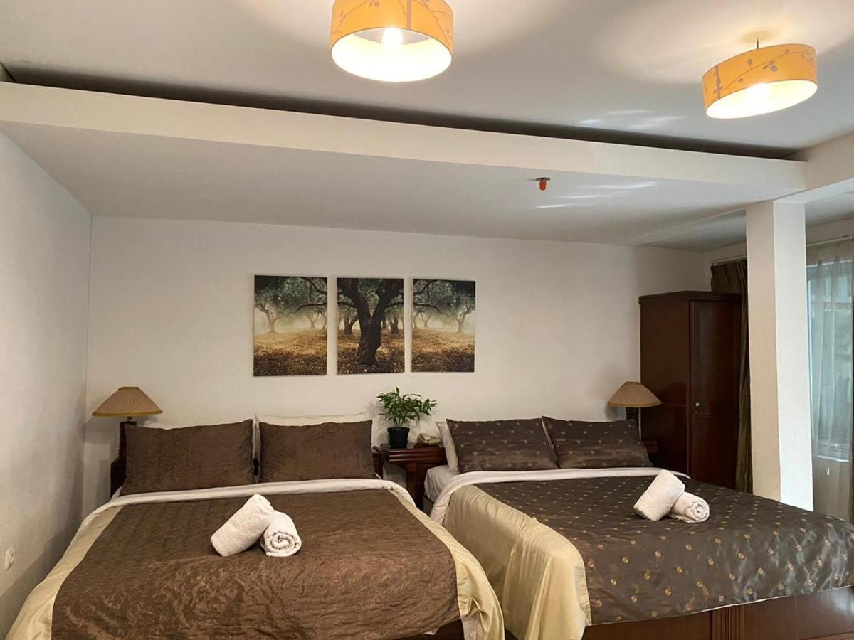 La Nostalgie Boutique Guest House Bandung Exterior photo