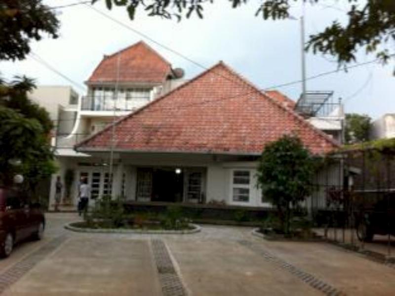 La Nostalgie Boutique Guest House Bandung Exterior photo